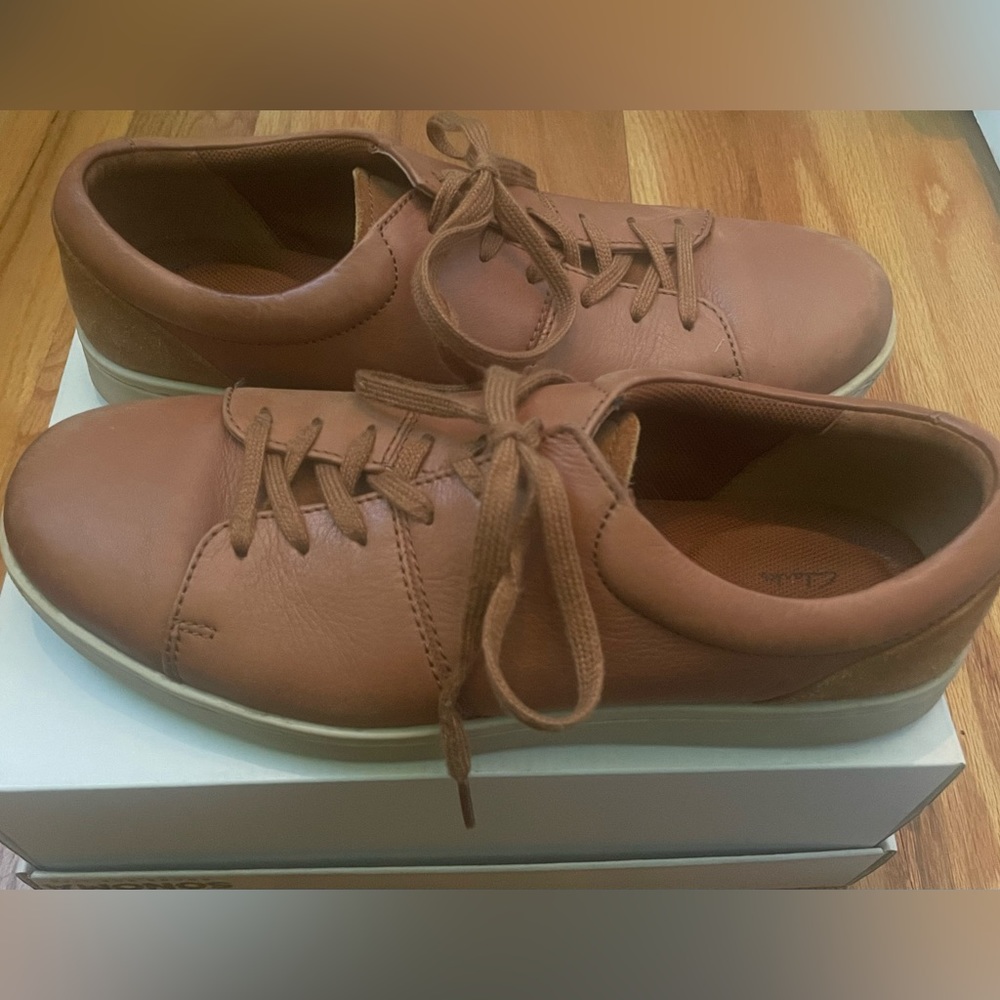 Clark’s, size 9, brown